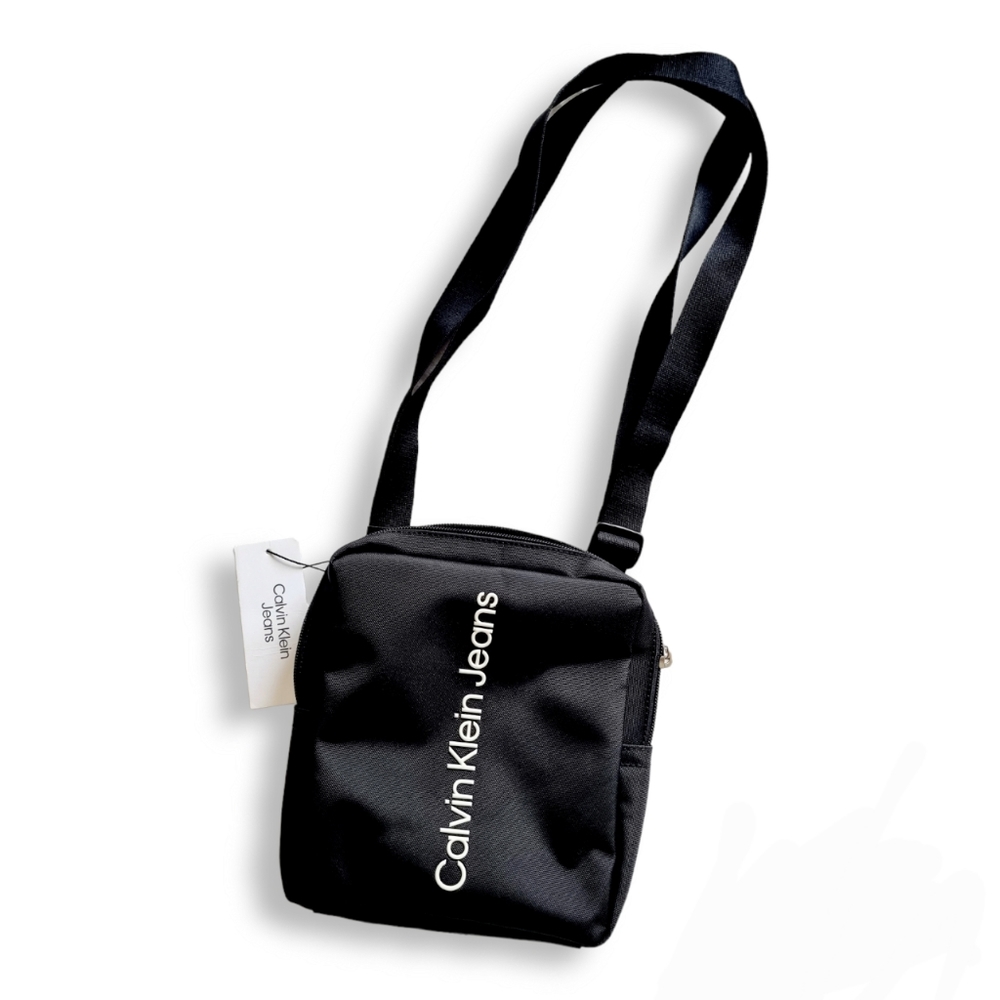 Calvin Klein Sport Essentials Reporter S Inst - black sporty cross-body bag - Picture 5 of 8